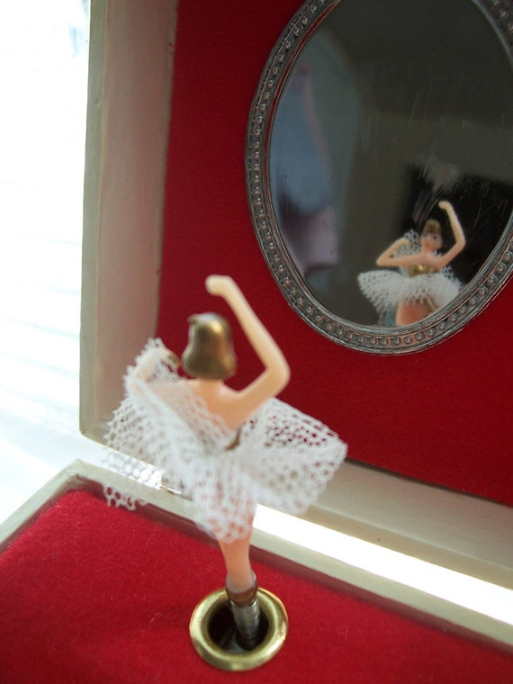 Vintage Children's Musical Ballerina Jewelry Box