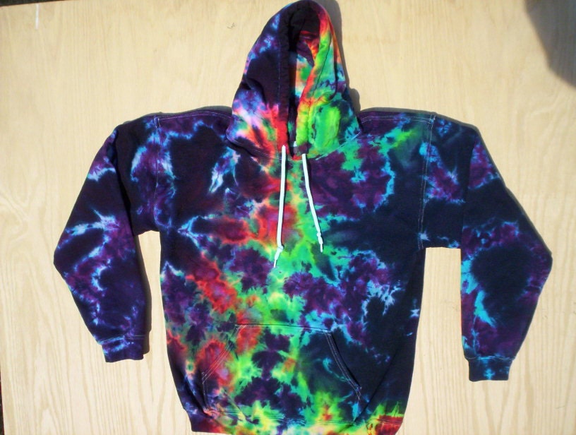 Tie Dye Galaxy Hoodie Size XL