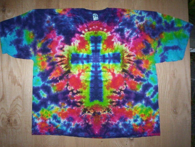 how to make a tie dye cross shirt