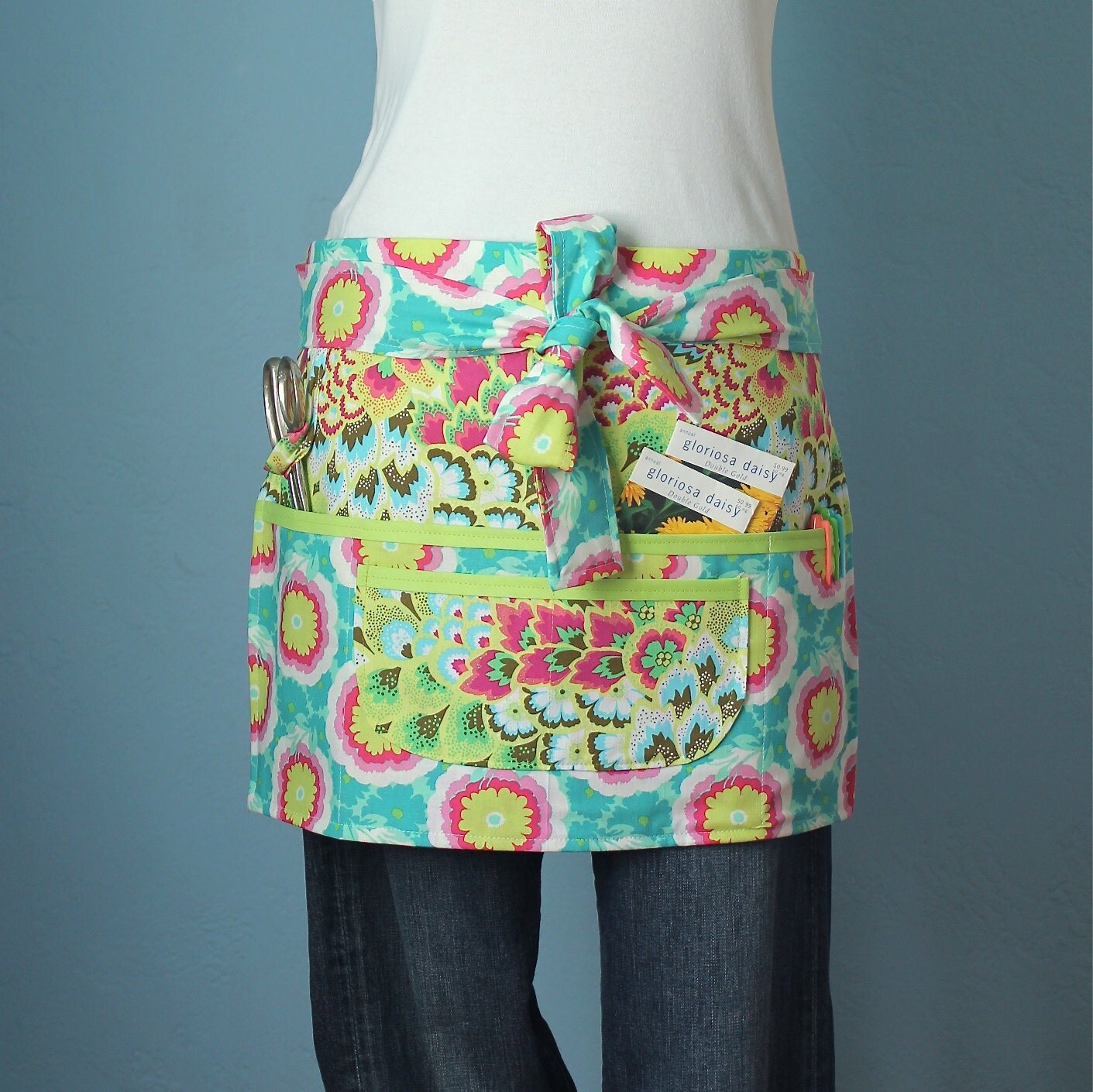 Vendor Craft or Garden Apron with Amy Butler Fabric