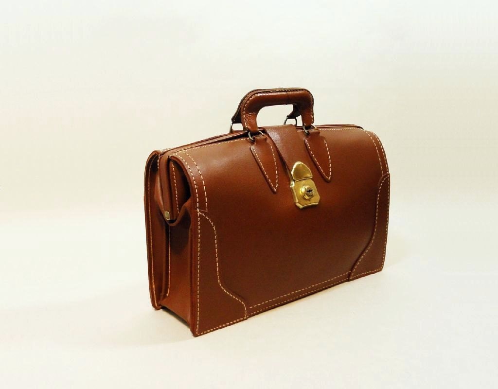 Vintage Briefcase 1970s Leather School Bag / Book Bag