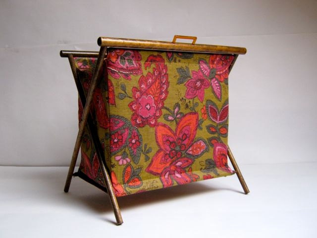 Vintage Folding Sewing Yarn Storage Basket or Magazine Holder