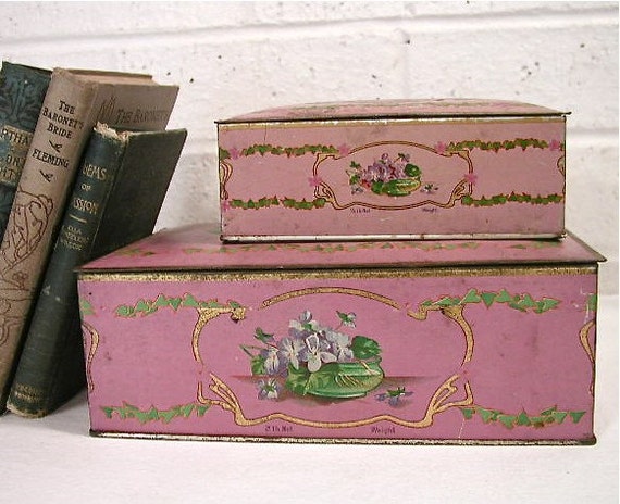 Items similar to Vintage Louis Sherry New York/Paris Candy Tins on Etsy