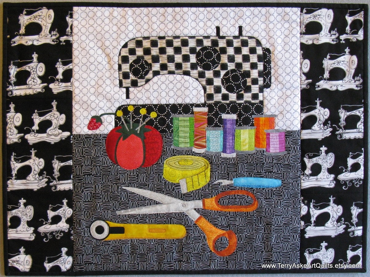 Art Quilt Wall Hanging Sewing Machine and Notions