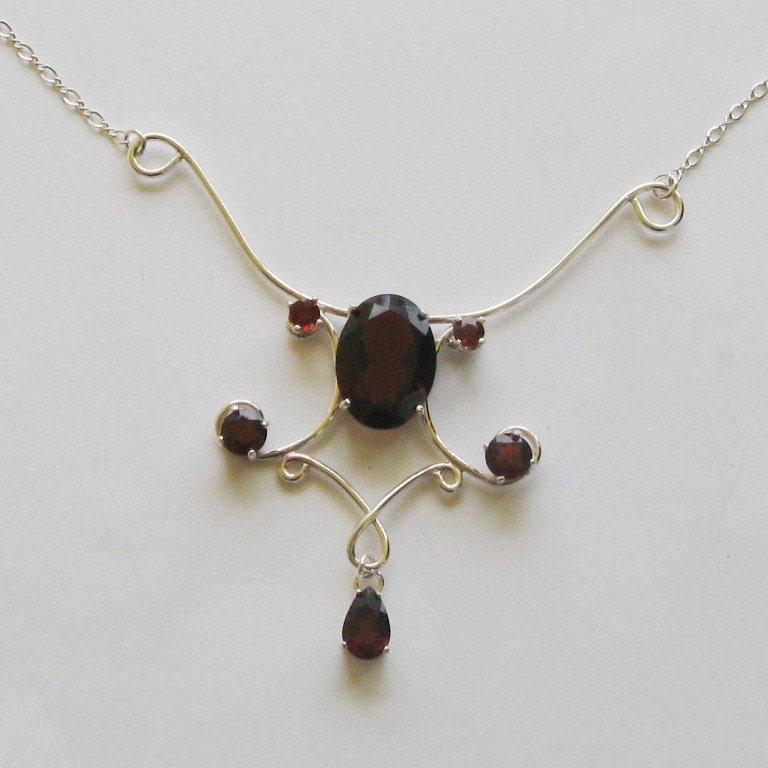 Garnet Necklace in Sterling Silver Victorian by Crystalsidyll