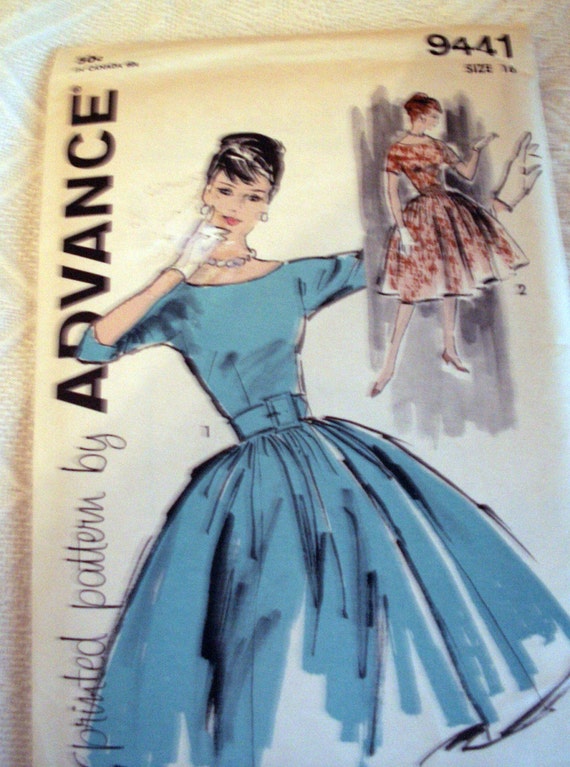 Vintage Advance Dress  Pattern  1950s Audrey  Hepburn