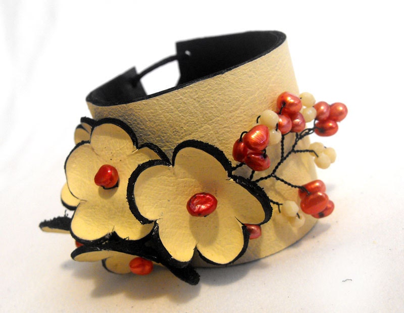 Leather flowers bracelet. Leather floral corsage cuff 50 OFF