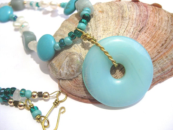 Items similar to Aquamarine necklace, gemstone jewelry, turquoise ...