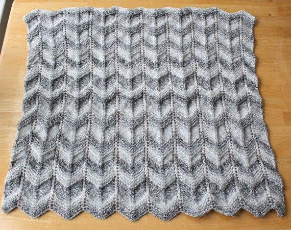 Knit Baby Blanket Pattern, knit chevron baby blanket ...