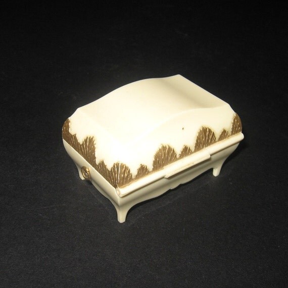 Vintage Ring Box Chest Blue Velvet Interior Zales