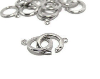 5 Sets of Round Silver Colour Round Toggle Clasps. 16mm Contact us for other quantities.