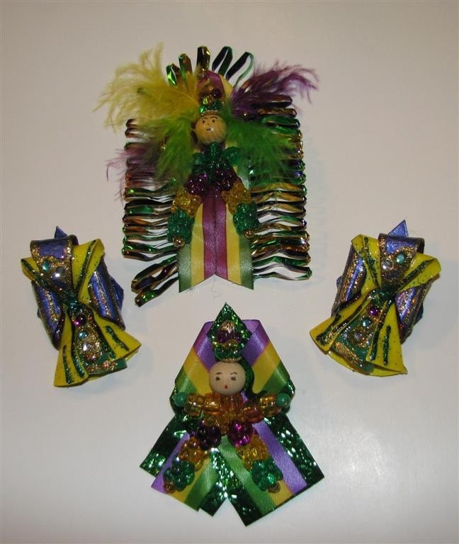 mardi gras pins