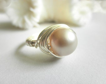 Pearl Ring, Jewelry Rings, Silver Rings, Swarovski Pearl Ring, Cream Almond Ivory Beige, Bride Rings, Bridal Jewelry, Classic Ring, To Order