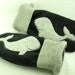 Men Mittens Recycled Wool Mittens Whale Mittens Grey Applique Fleece Lined Mittens Leather Palm Eco Friendly Up Cycled Size L