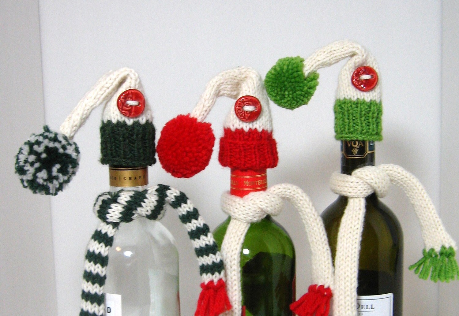 PDF PATTERN Wine Bottle Decorations knitting Pattern