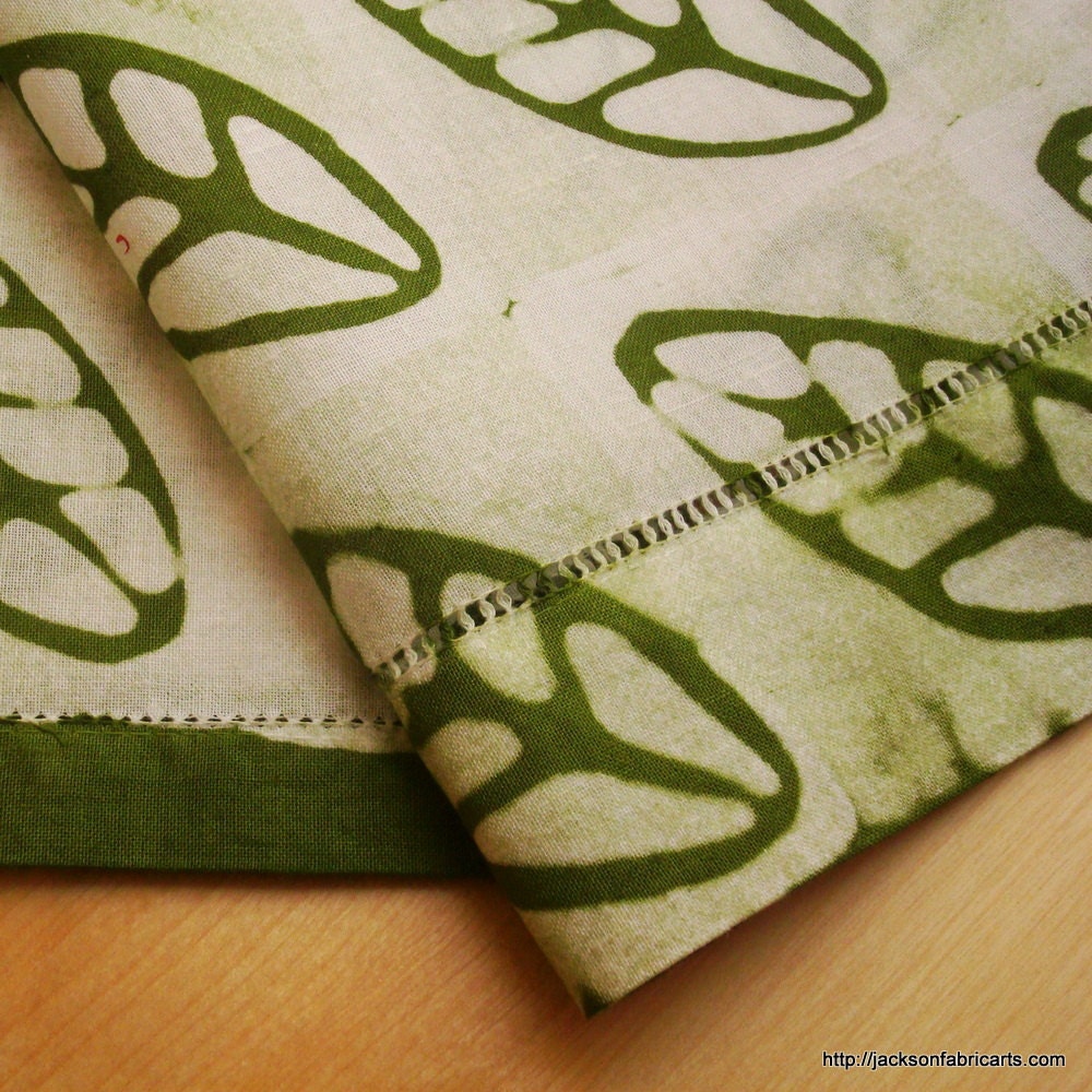 Linen Hand Towel in Moss Green Leaf Block by JacksonFabricArts