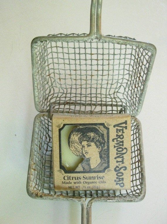 Vintage Metal Soap Saver For Using Up Those by FindMeAMemory