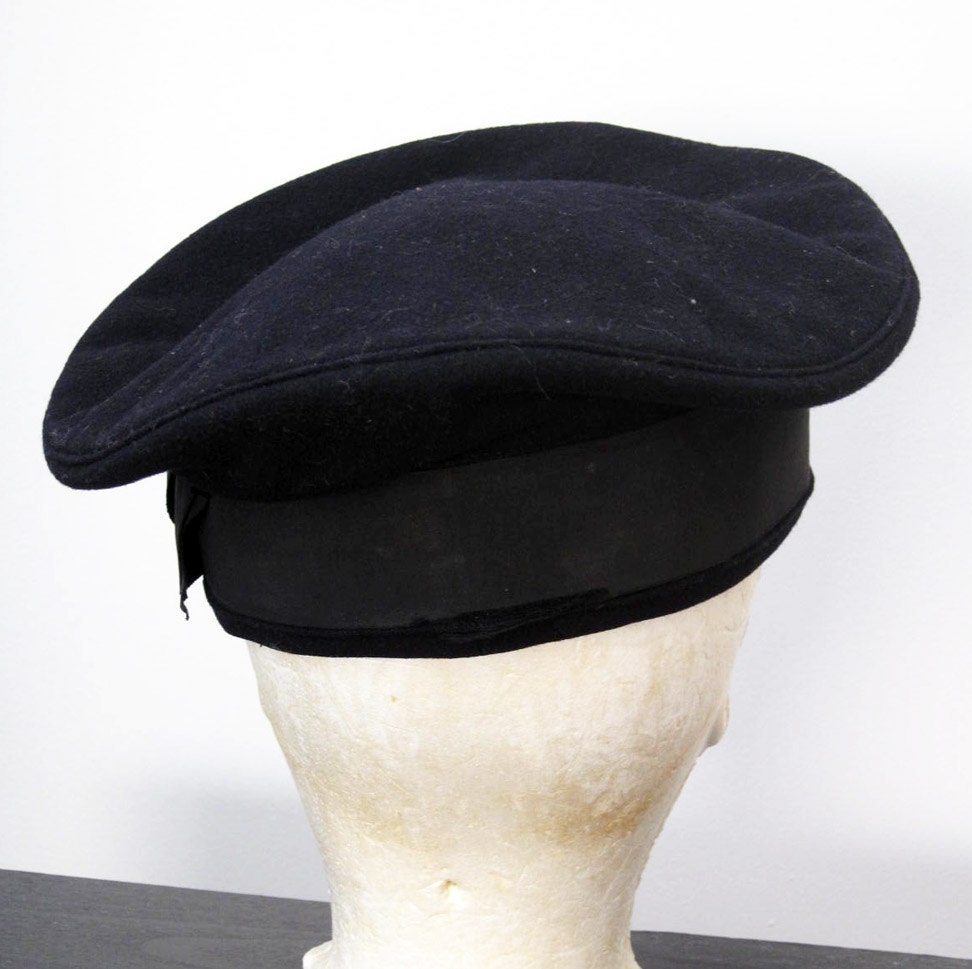 Vintage US Navy Enlisted Mans Flat Top Dress Blues Hat