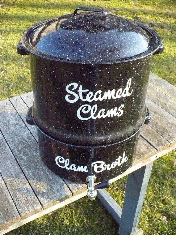 Enamel Steamed Clams Pot with handles
