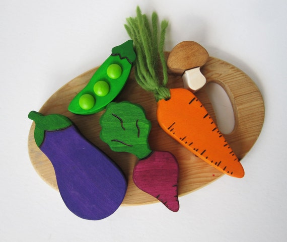 Wooden Vegetable Play food- Waldorf Eco Children Kitchen
