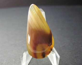 agate cabochon