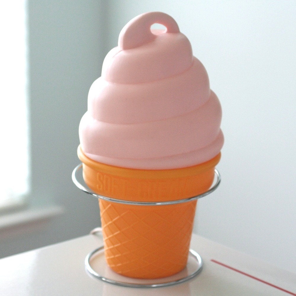 Vintage Plastic Ice Cream Cone Lamp