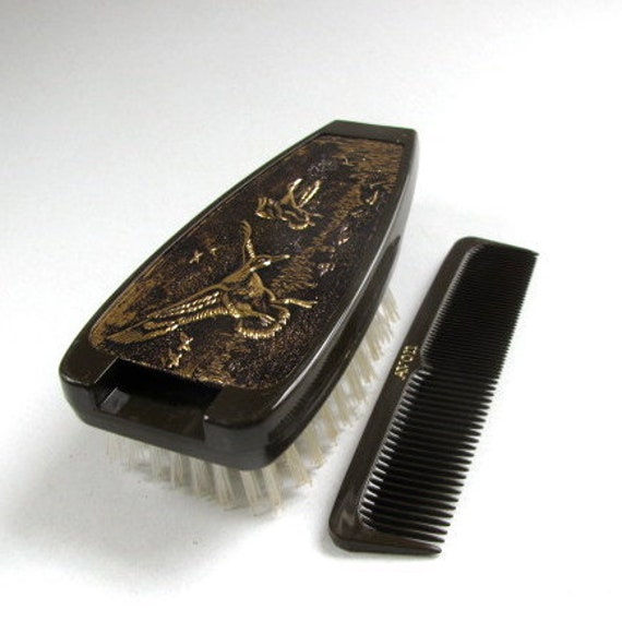 Vintage Avon Outdoorsman Brush and Comb Valet