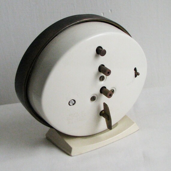Vintage WESTCLOCK BIG BEN manual bedside alarm clock