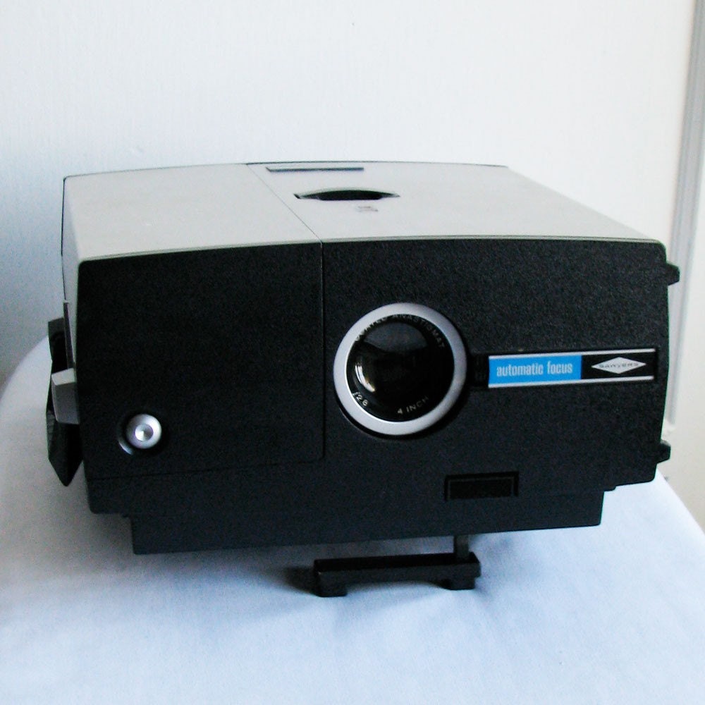 Working Vintage SAWYER ROTOMATIC 747AQ Slide Projector