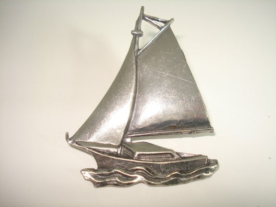  Sailboat Pin Brooch Very Detailed / yacht / sailing / wooden sail boat
