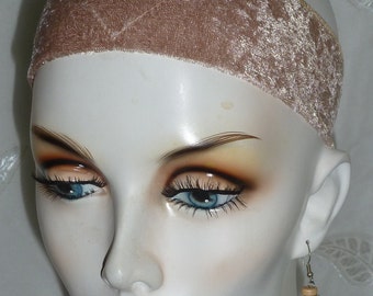 The Wig Grip Non-Slip Accessory to Hold Your Wig, Bandana, or Scarf In Place-BLOND