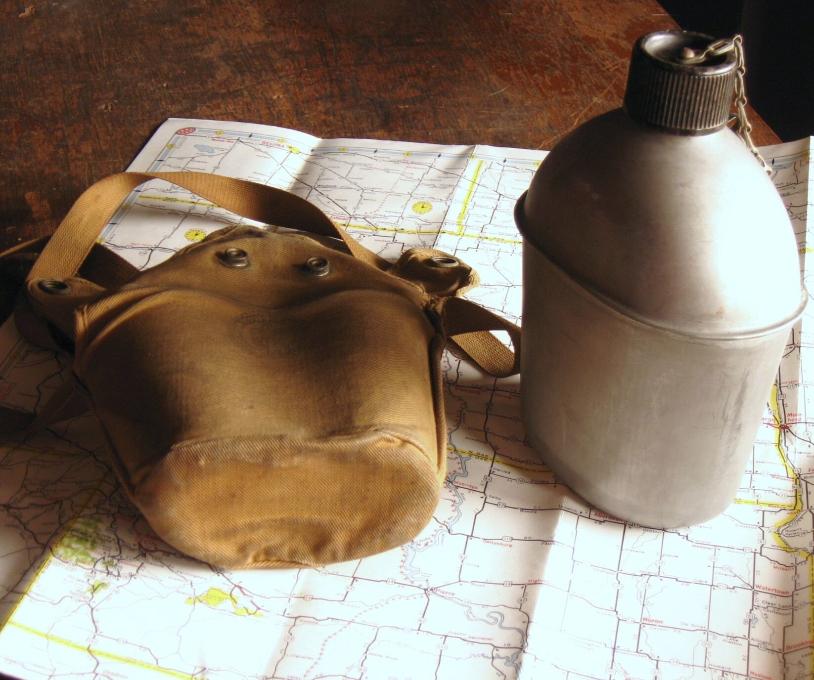 Vintage Boy Scout Canteen .. Army Green