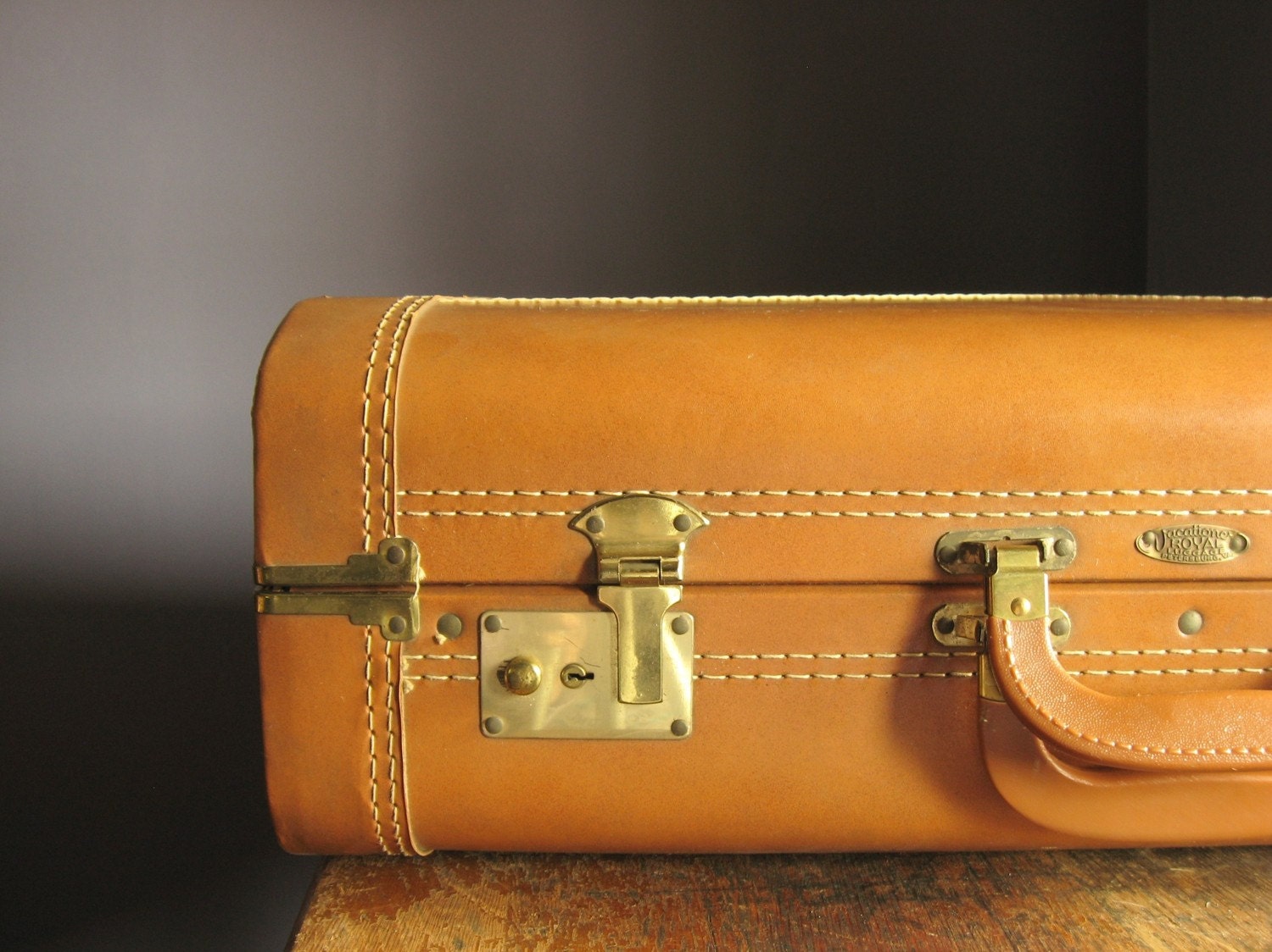 vintage royal traveler suitcase
