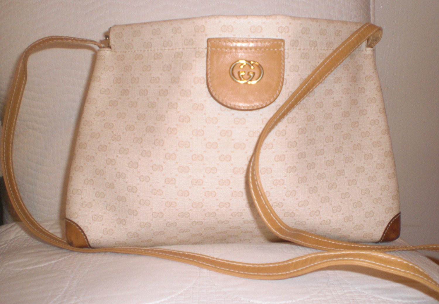 gucci vintage clutch purse