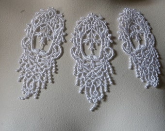 3 White Lace Appliques in Venice Lace for Bridal, Jewelry Supply, Costume Design