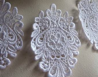 3 Lace Applique Medallions in WHITE Venise Lace for Bridal, Earrings, Pendants, Headbands, Costume Design