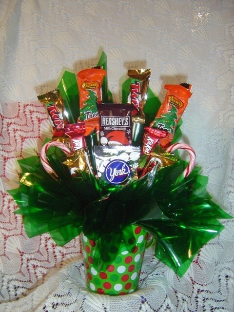 christmas candy table arrangement holiday candy arrangement christmas candy table arrangement holiday candy arrangement