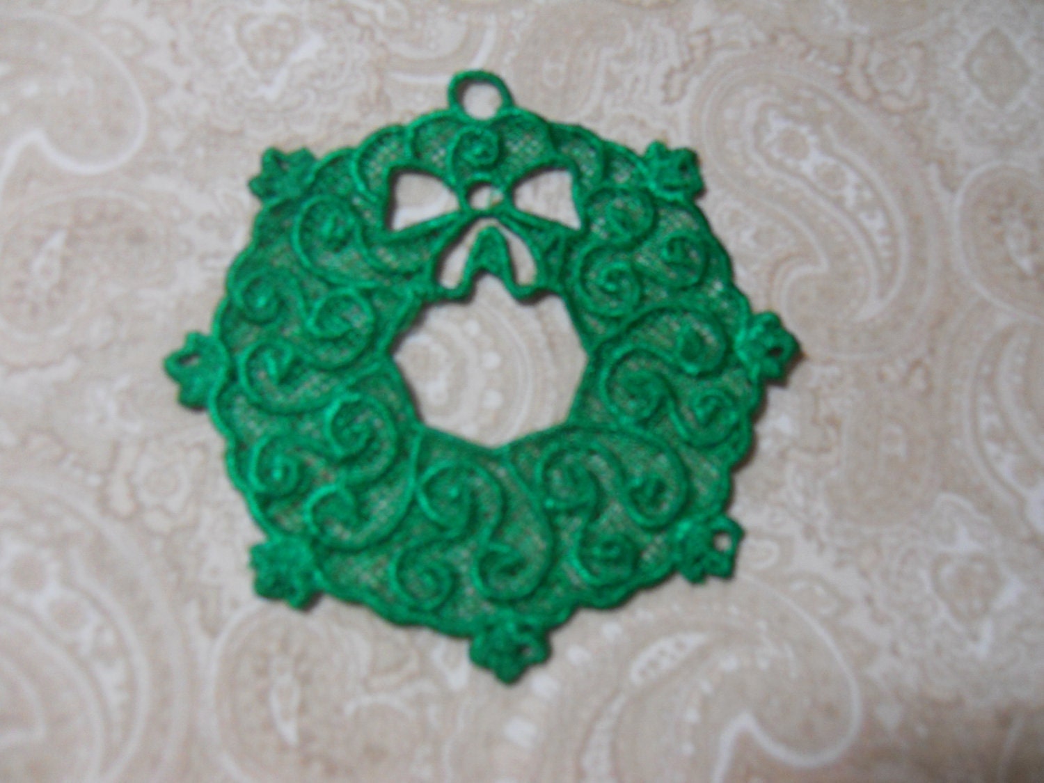 Green Embroidery Christmas Wreath