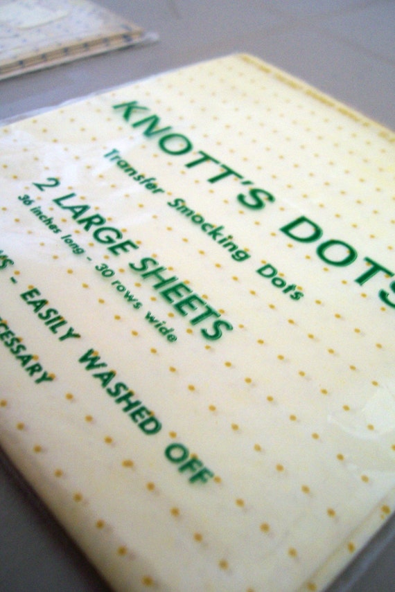 FREE SHIPPING ANYWHERE Knott's Dots Transfer Smocking