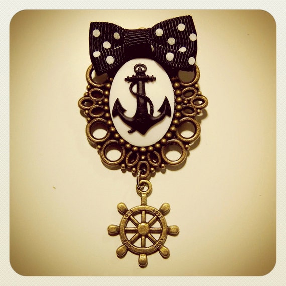 Items similar to Old School Pin Up Style Anchor brooch on Etsy