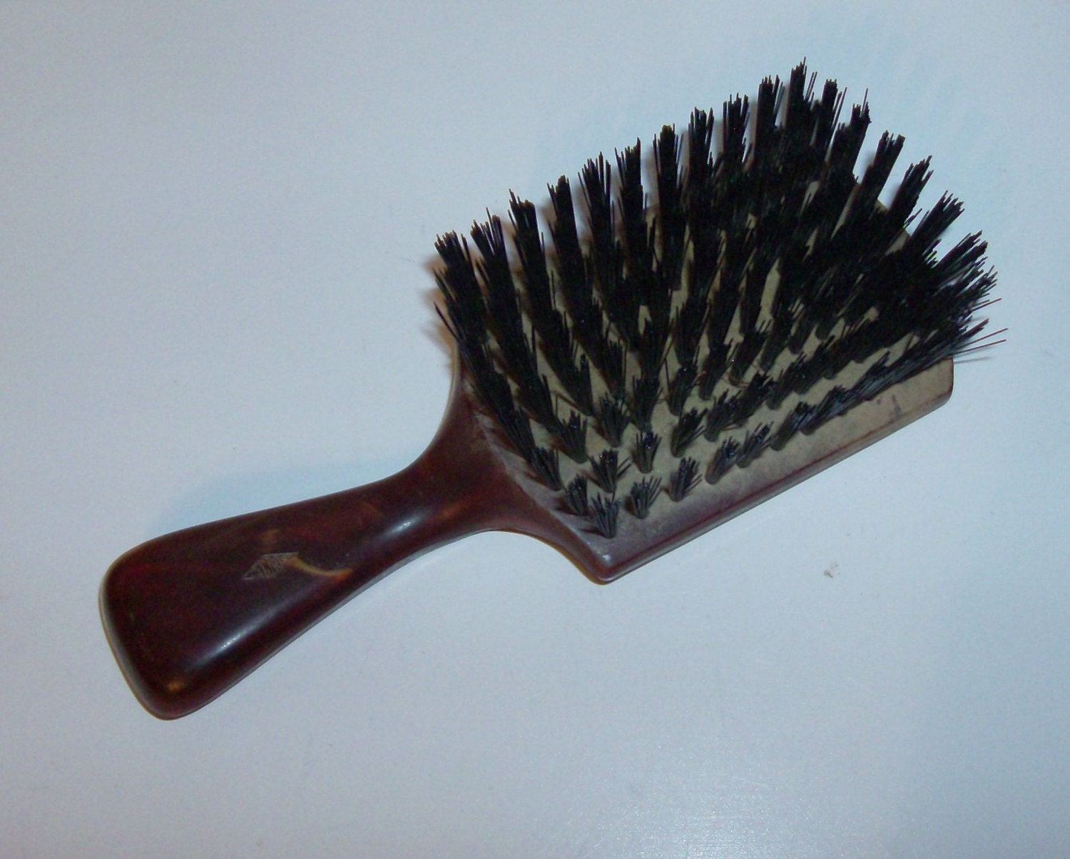 REDUCED 1930s Men's Stanley Hairbrush with Bakelite Handle