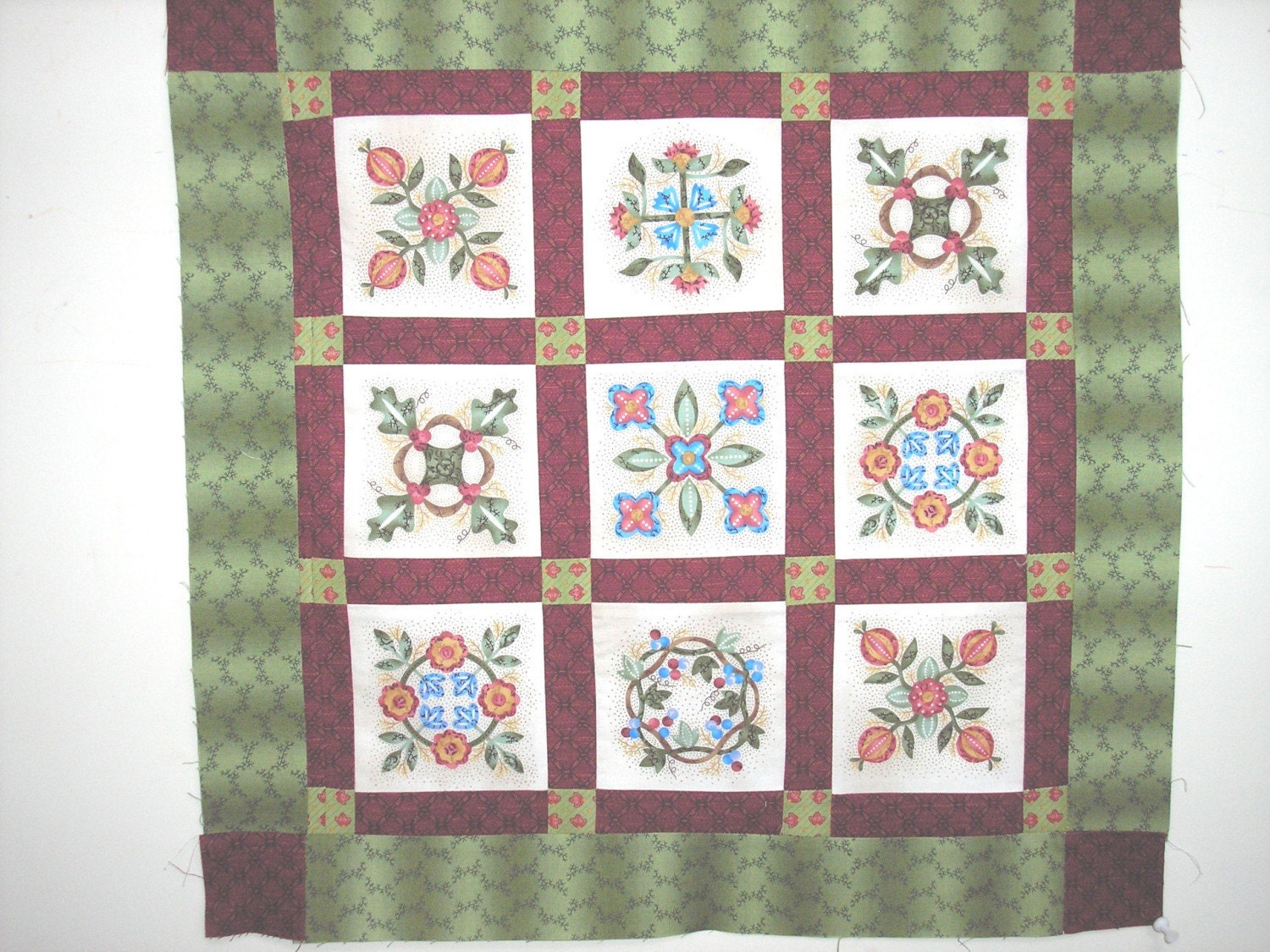 Quilt Fabric Top Kit Pillow/Wall Hanging Pre Cut Floral 20