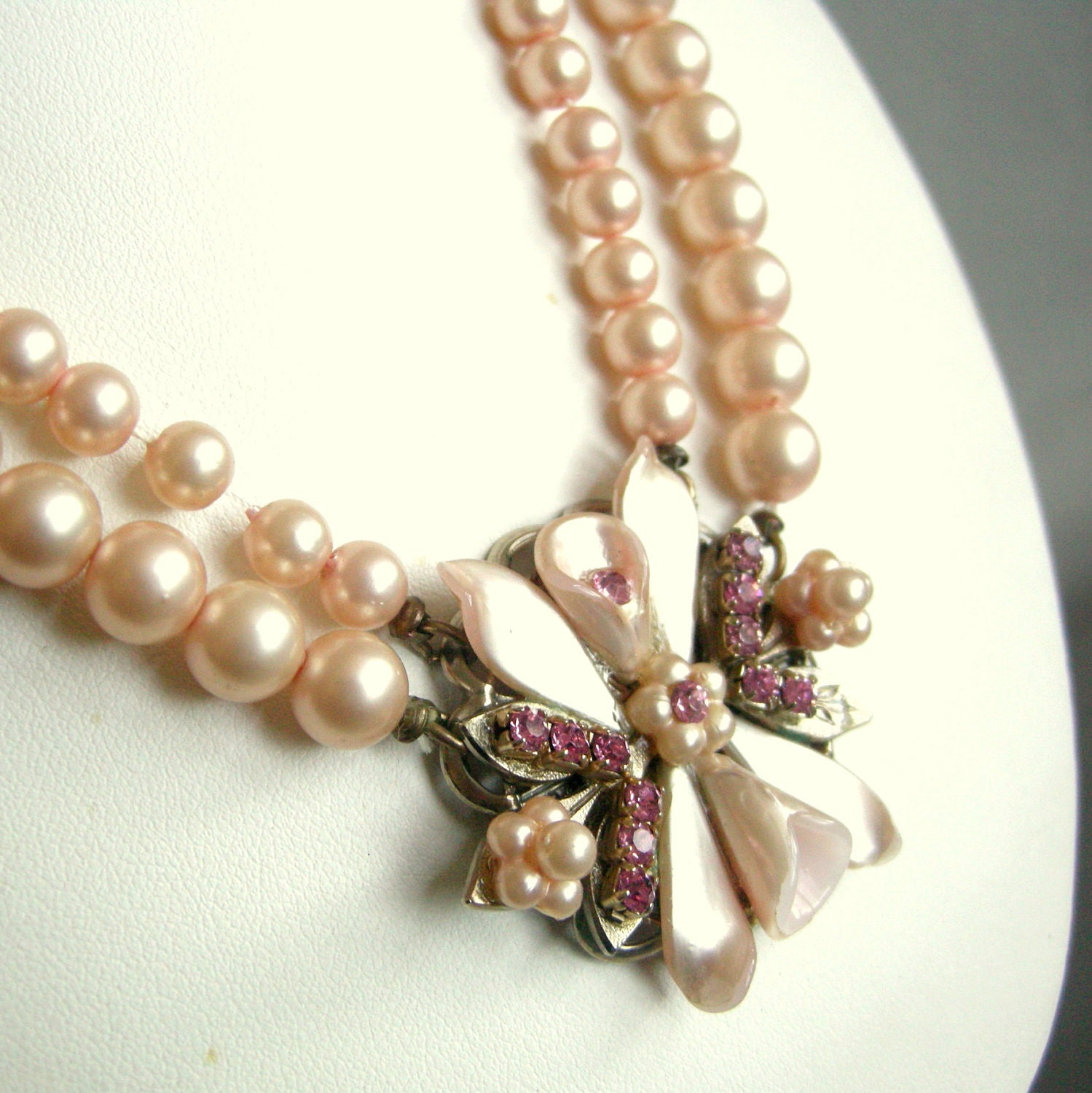 Vintage Coro double strand faux pearl necklace with floral