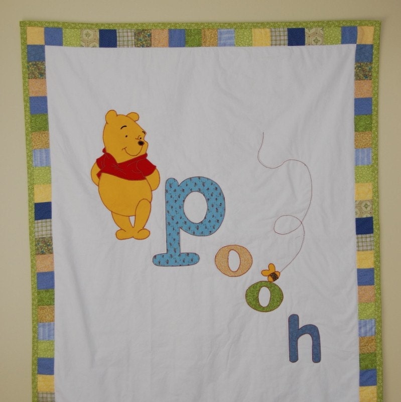 winnie-the-pooh-applique-baby-quilt