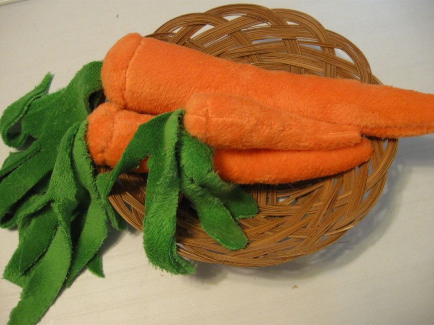 carrot cuddly toy