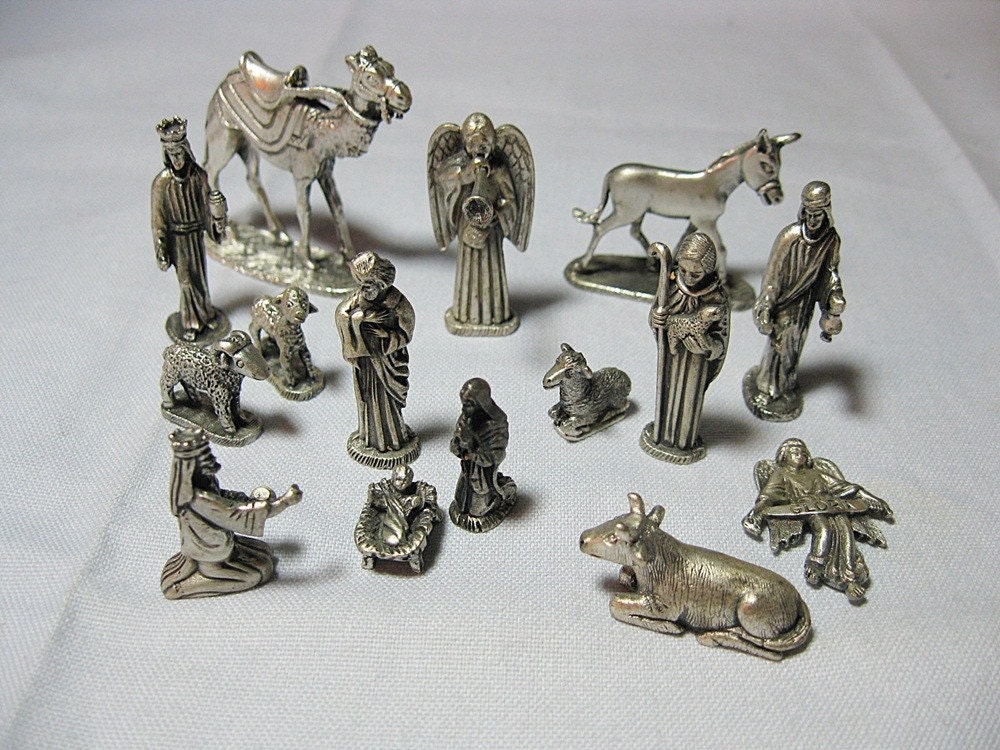 precious moments mini pewter nativity set