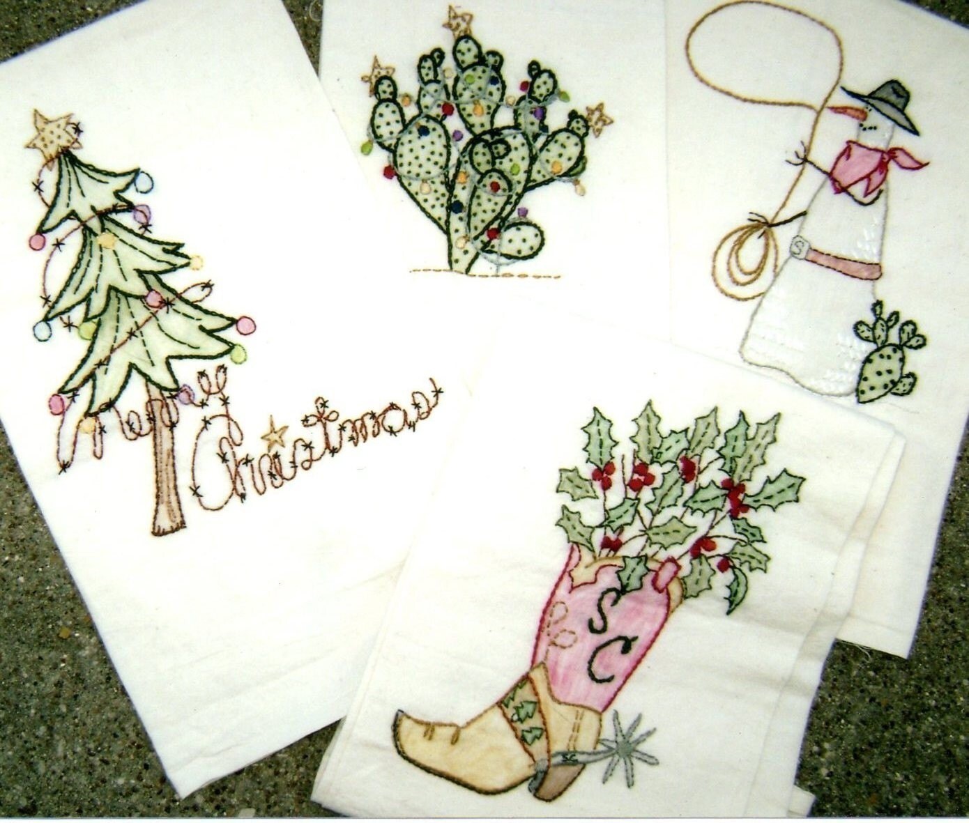 Christmas Presence hand embroidery pattern by Hedgehog