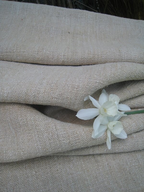 antique handloomed linen roll 4.15y rural chunky dark by grainsack