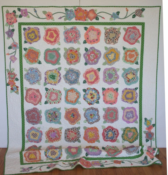 Items similar to French Roses Applique Twin Quilt 30's Fabrics on Etsy