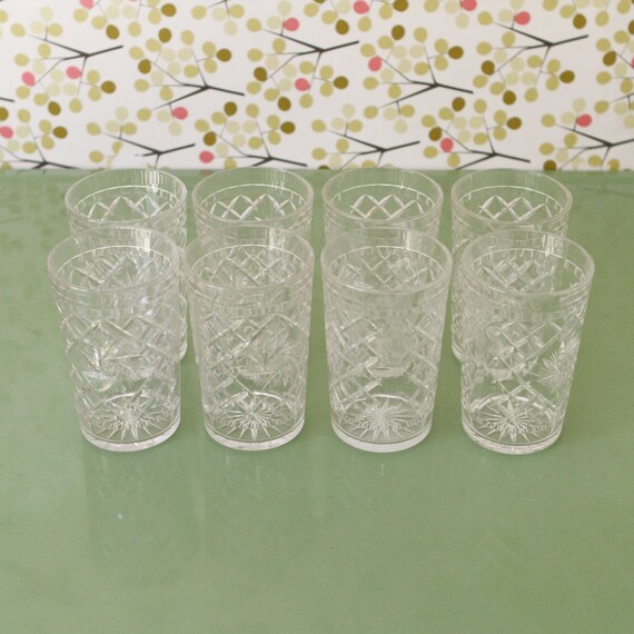 clear drinking glasses plastic